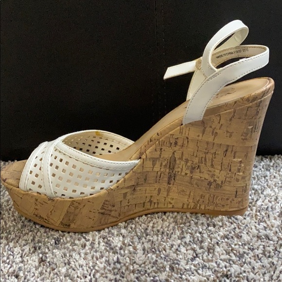 Wedges - Picture 4 of 4